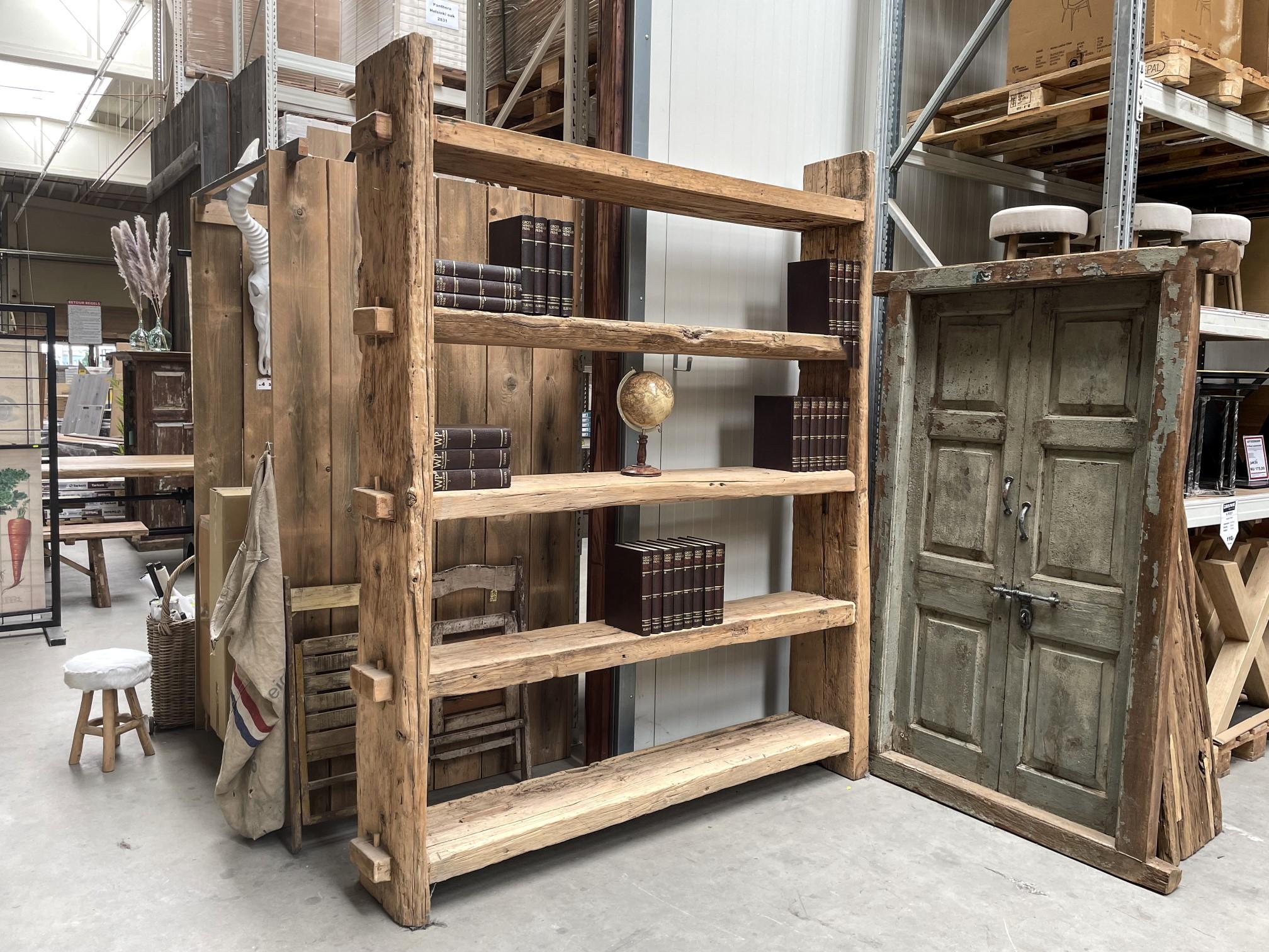 Het Lounge Diplomaat Massieve robuuste kast gemaakt van gerecycled hout - Bouwie Home and Living
